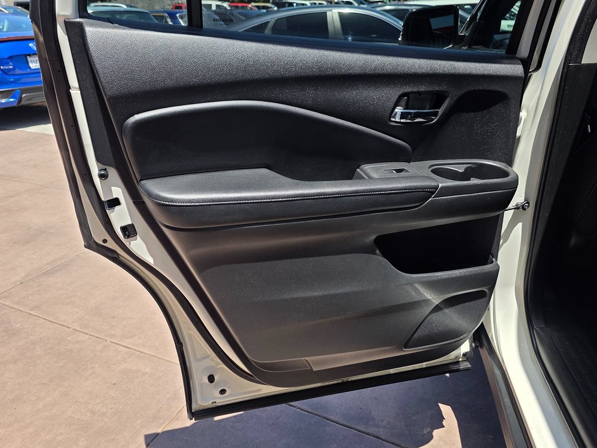 Used 2018 Honda Pilot LX image 27