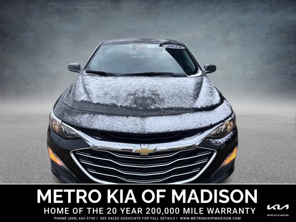 Used 2023 Chevrolet Malibu LT image 3