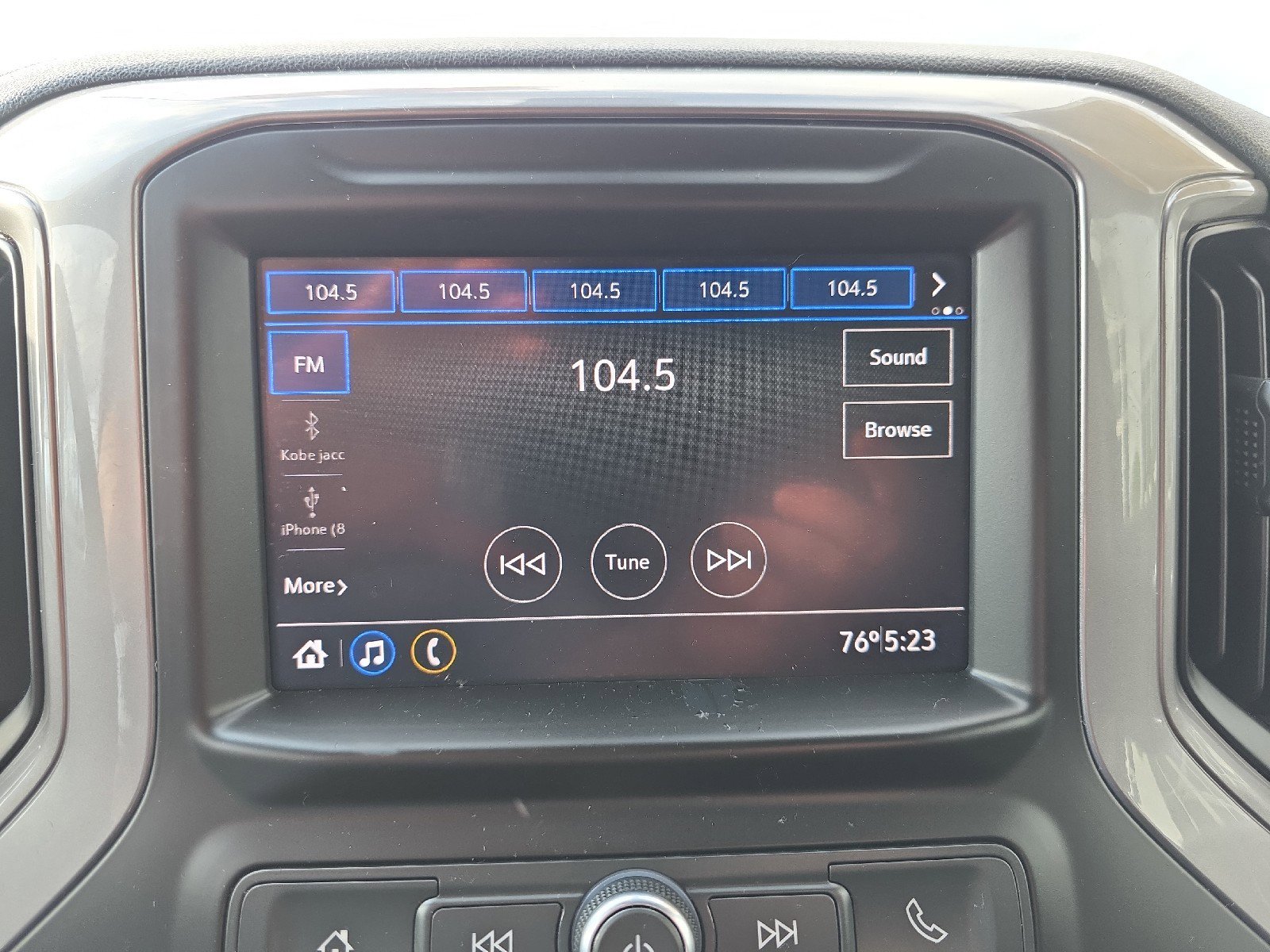 Used 2020 Chevrolet Silverado 1500 Custom image 28