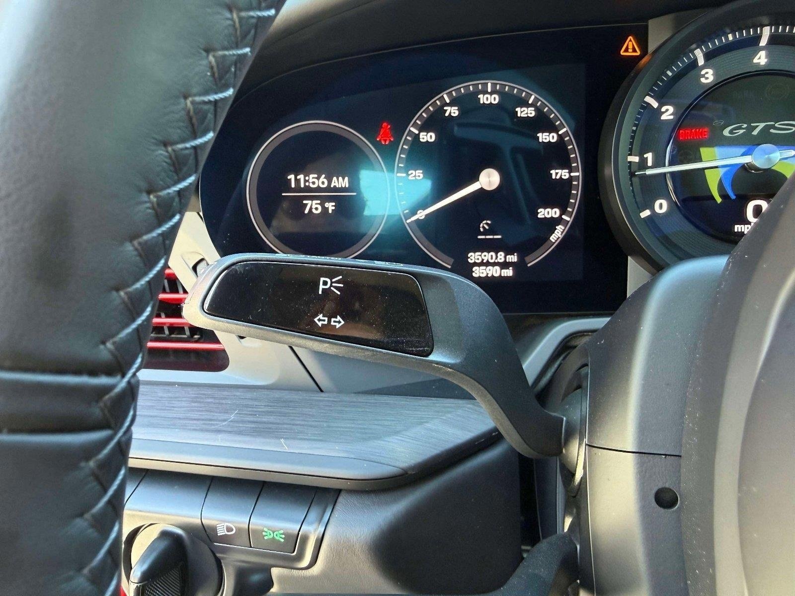 Used 2024 Porsche 911 Carrera 4 GTS w/ Premium Package image 54