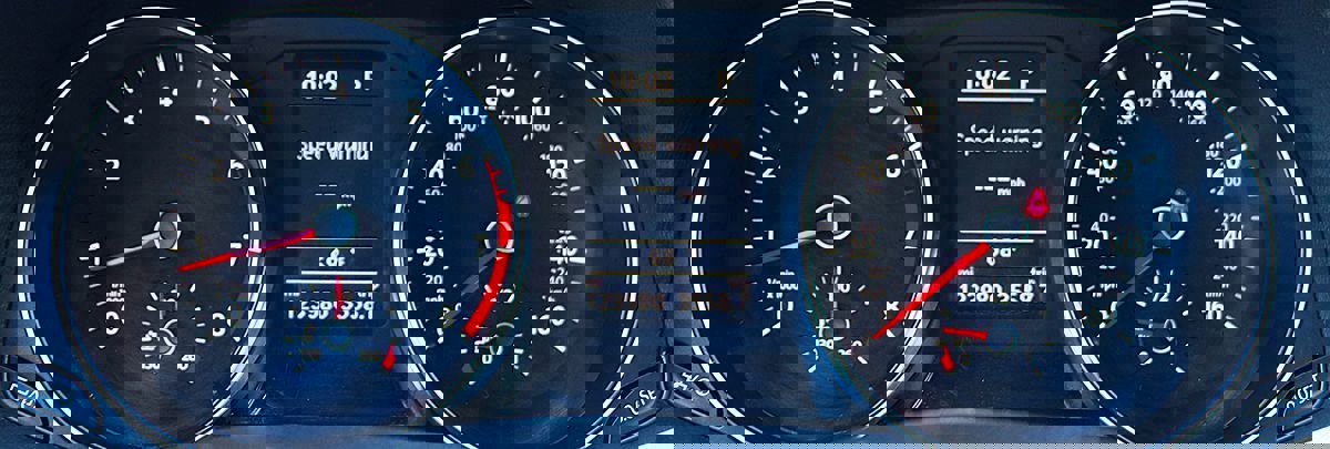 Used 2017 Volkswagen Passat 1.8T S image 42