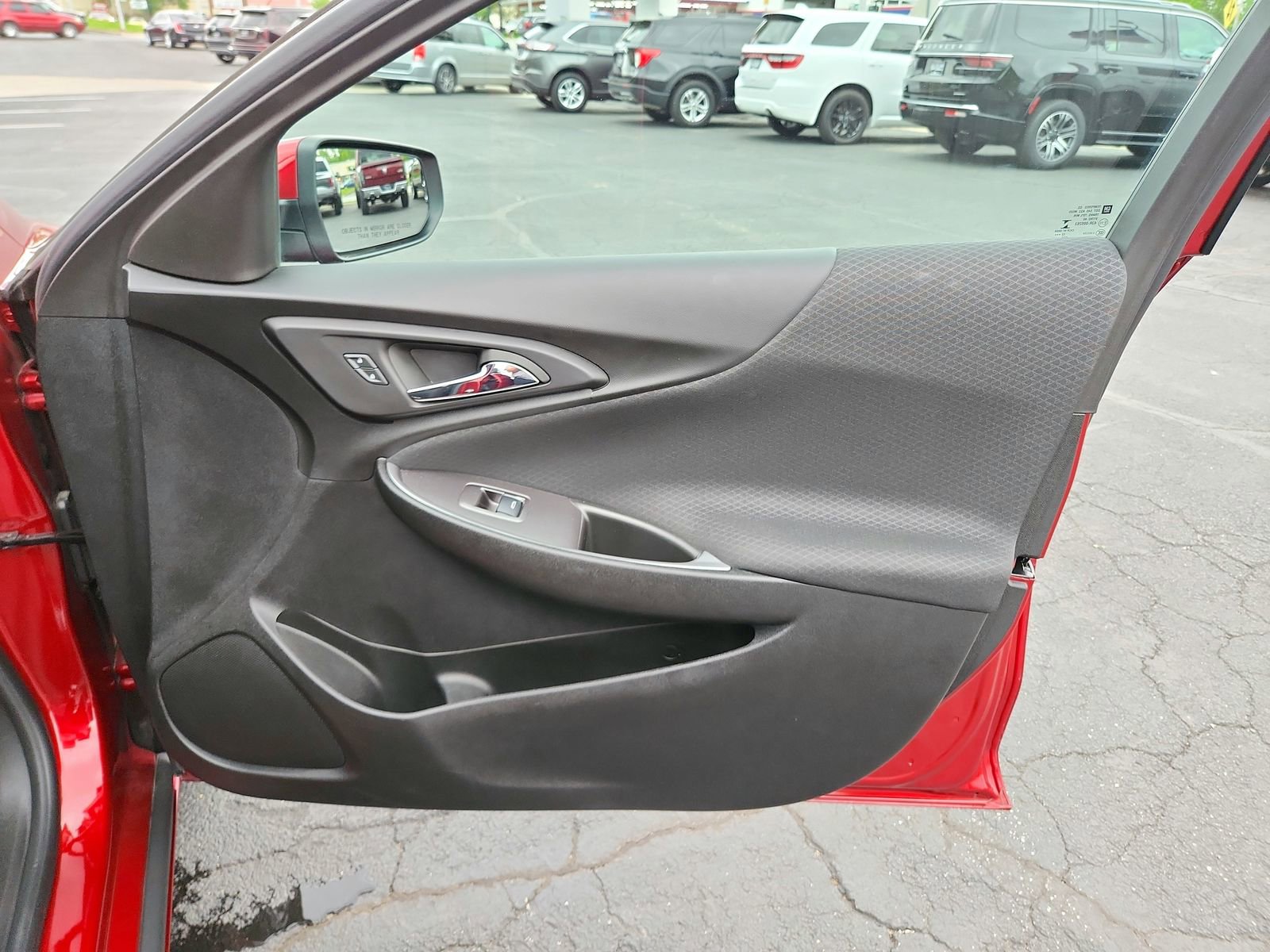 Used 2023 Chevrolet Malibu RS FWD image 25