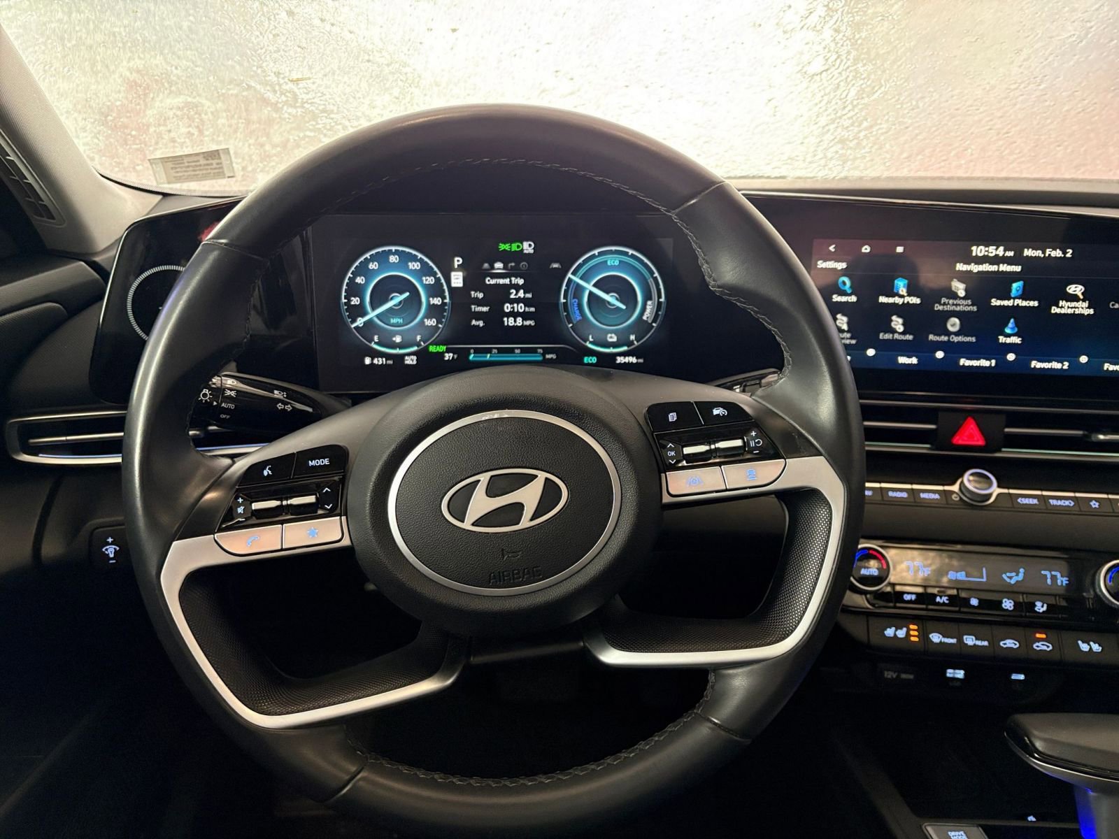 Used 2025 Hyundai Elantra Limited image 35