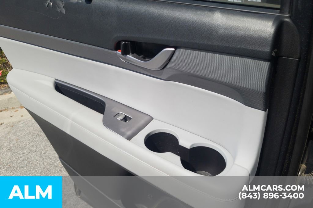 Used 2022 Hyundai Palisade SEL w/ Premium Package FWD image 27