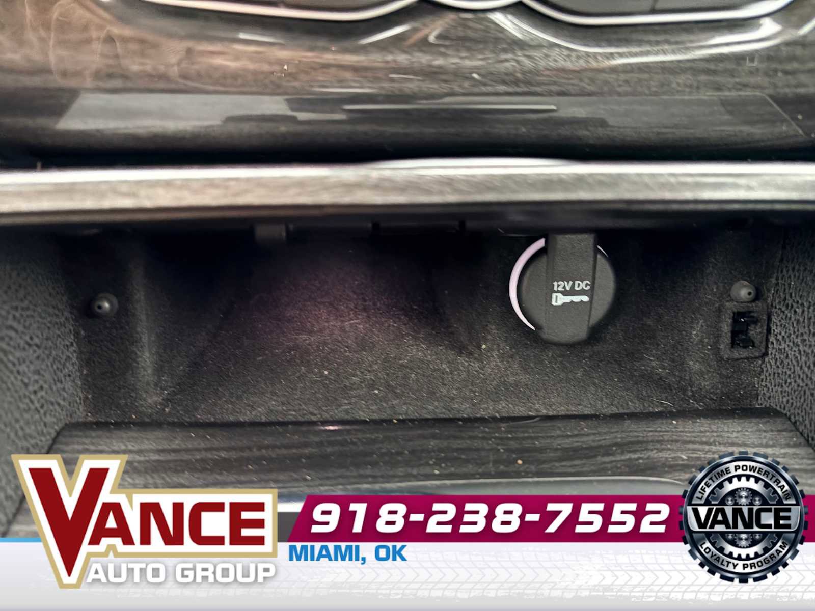 Used 2022 Chrysler 300 Touring w/ Sport Appearance Package RWD image 24
