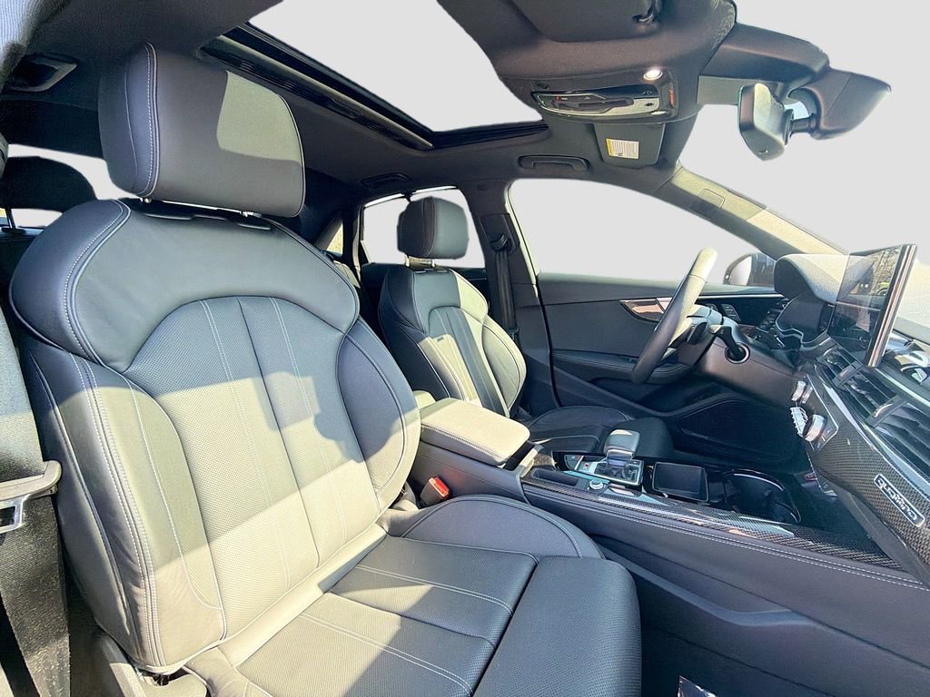 Used 2023 Audi S4 Premium Plus w/ Premium Plus Package image 29