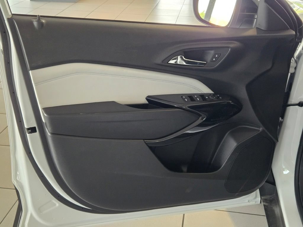 New 2026 Chevrolet Trax LT w/ Driver Confidence Package FWD image 17