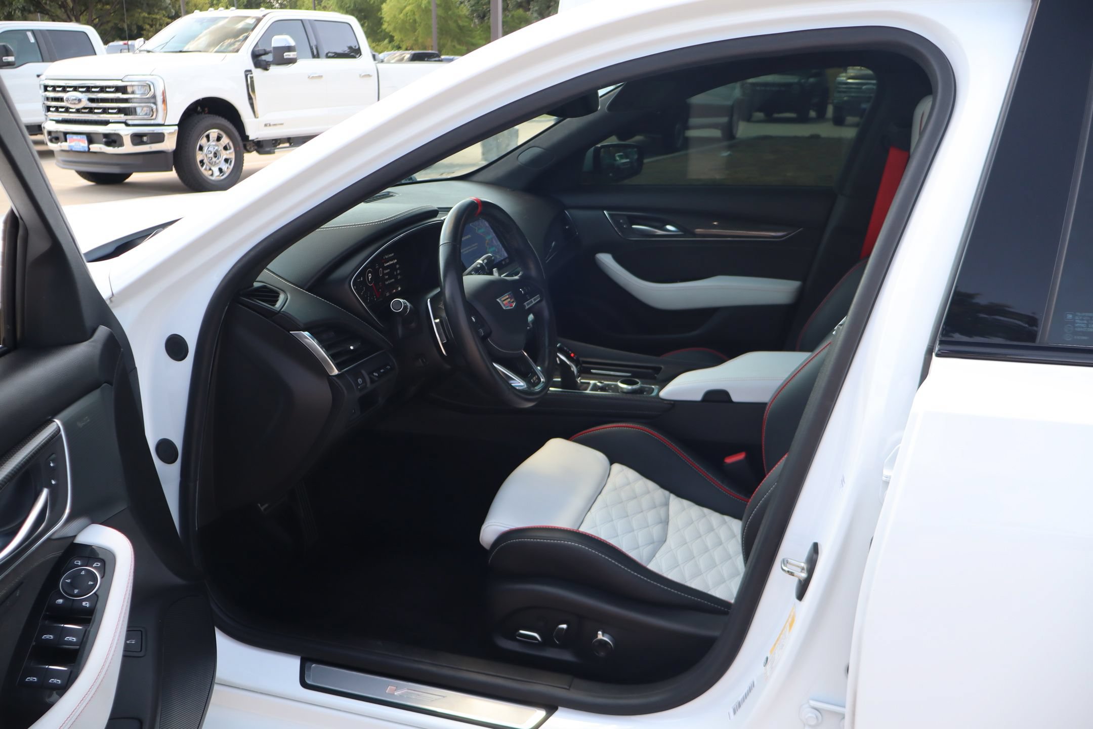 Used 2024 Cadillac CT5 V Blackwing w/ Driver Assist Package RWD image 27