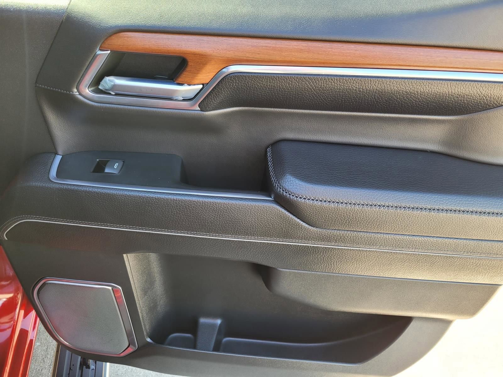 Used 2022 GMC Sierra 1500 Denali image 13