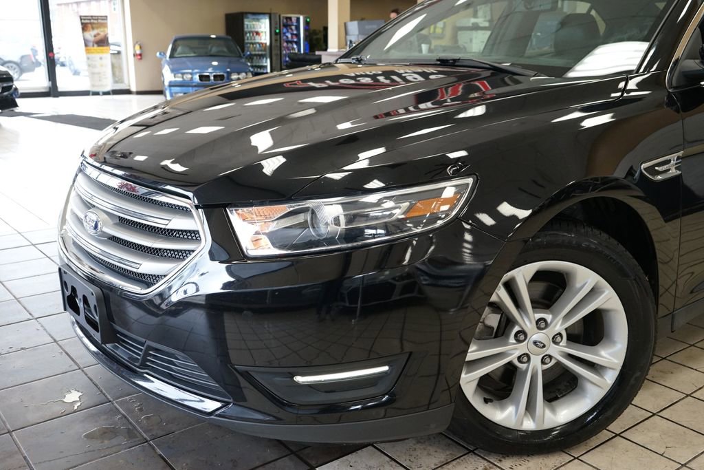 Used 2016 Ford Taurus SEL w/ Equipment Group 201A image 22