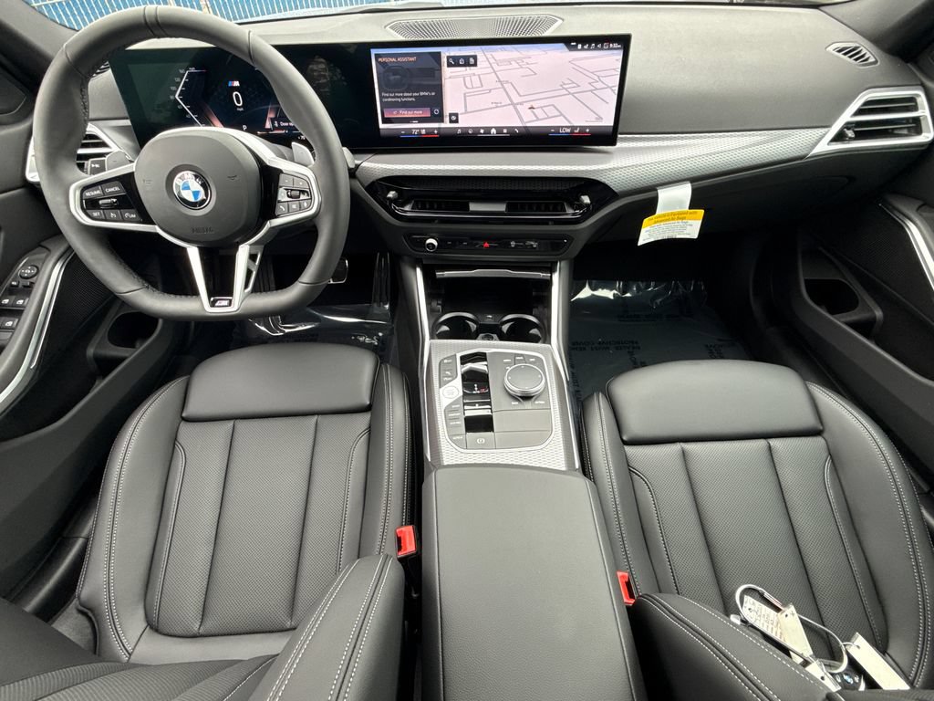 New 2026 BMW 330i Sedan w/ M Sport Package RWD image 18