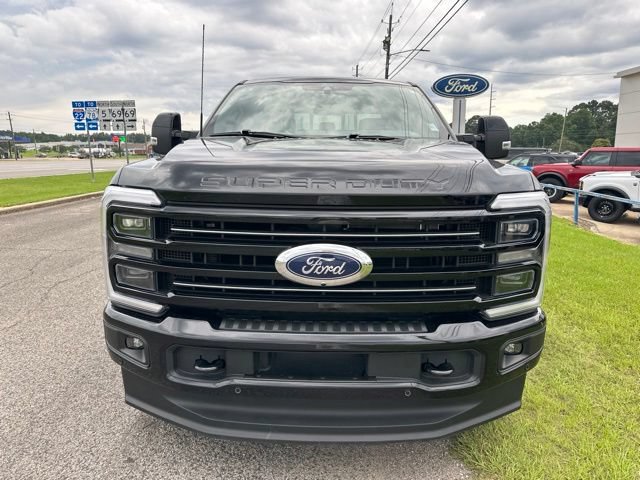 Used 2026 Ford F250 Platinum w/ FX4 Off-Road Package AWD/4WD image 4