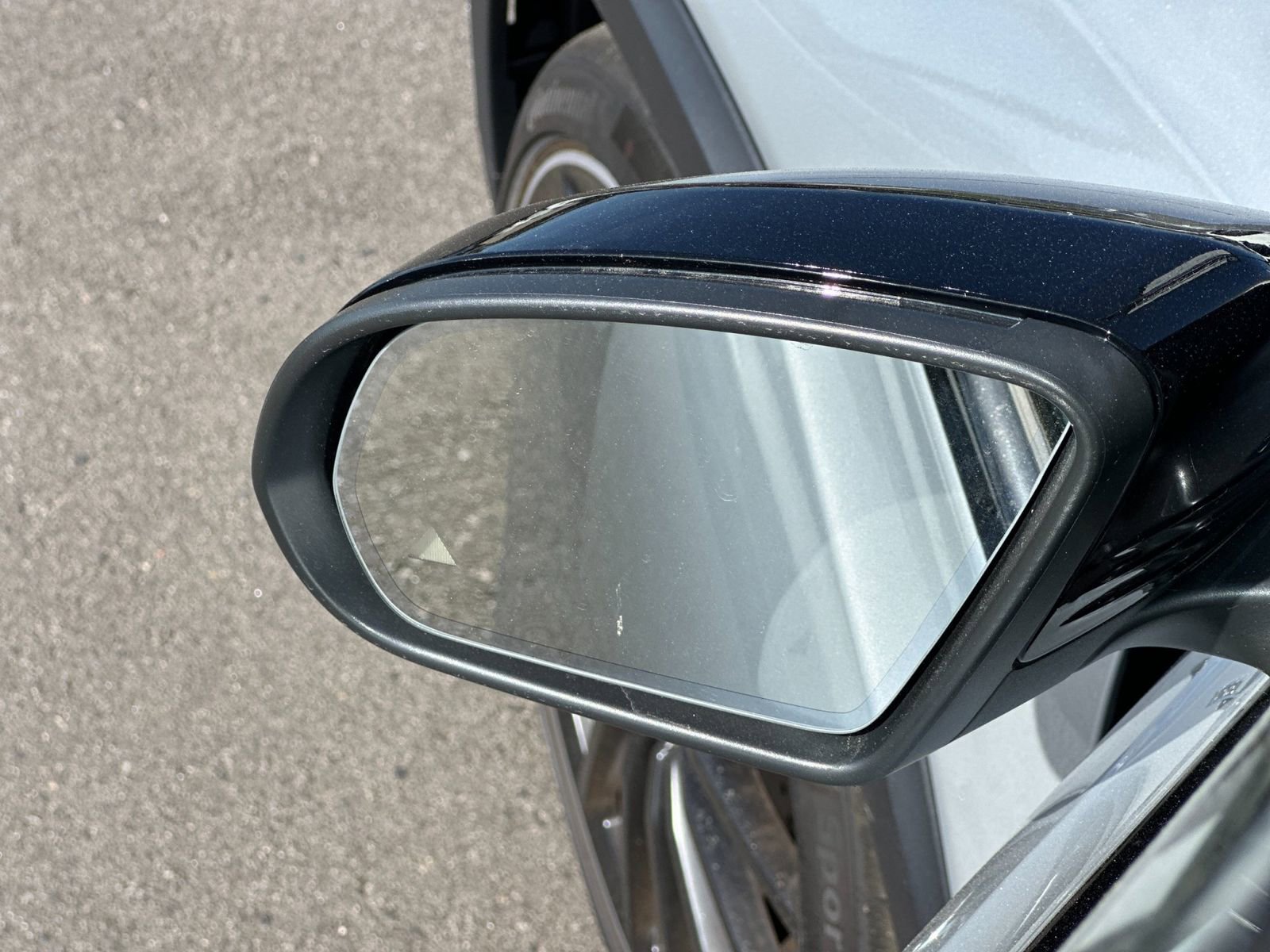 Used 2024 Mercedes-Benz GLB 35 AMG 4MATIC image 10