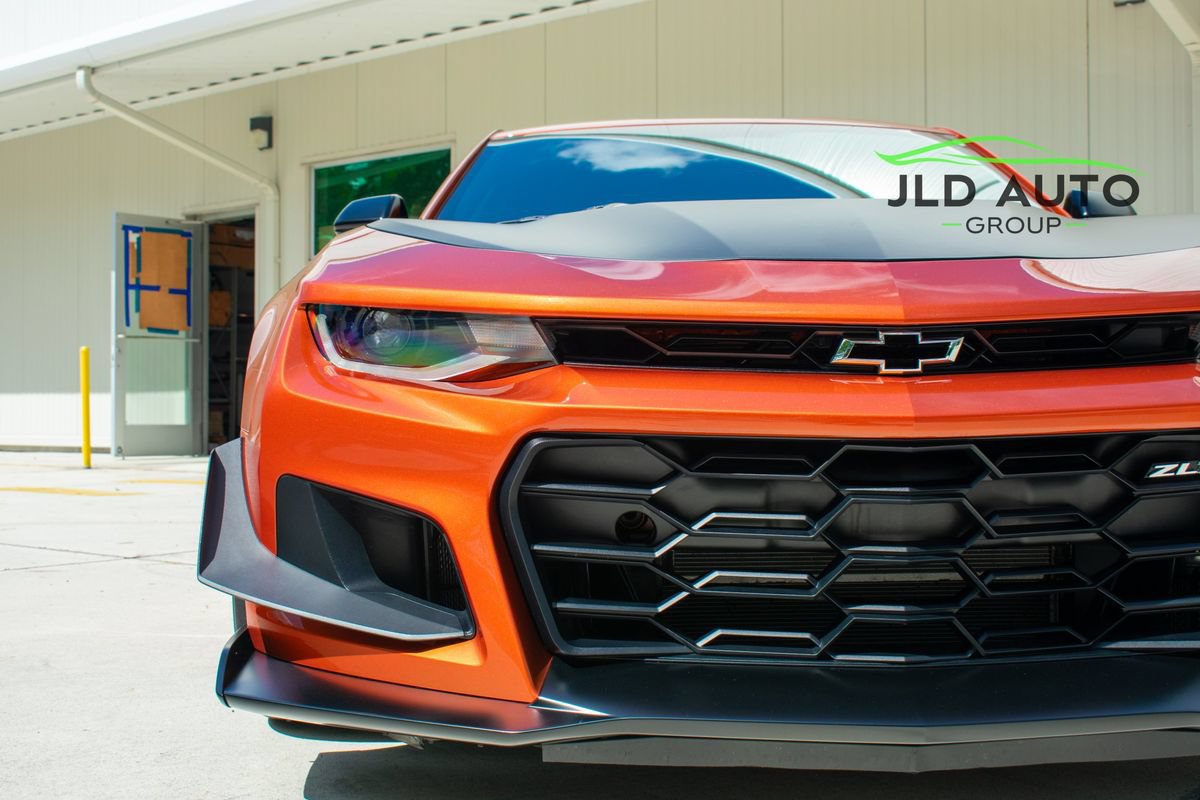 Used 2022 Chevrolet Camaro ZL1 RWD image 31