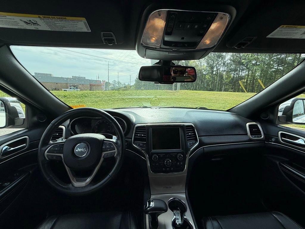 Used 2015 Jeep Grand Cherokee Limited w/ Luxury Group II image 12