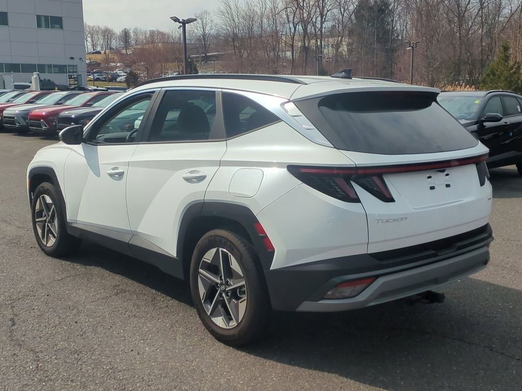 Certified 2025 Hyundai Tucson SEL AWD/4WD image 5