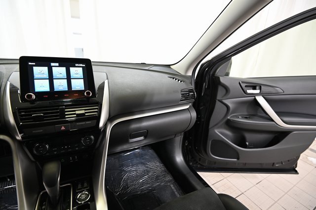 Used 2024 Mitsubishi Eclipse Cross SE image 26