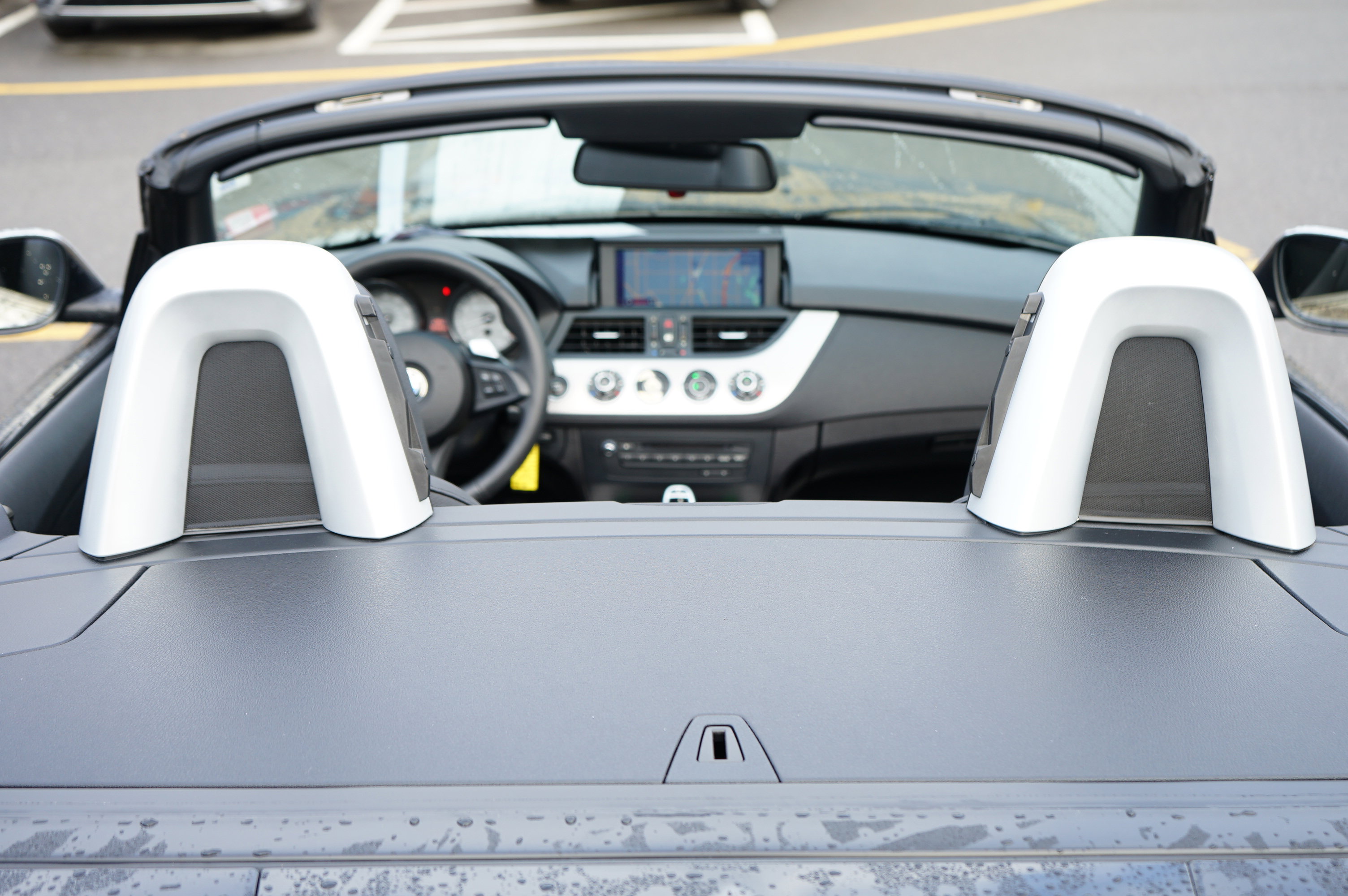 Used 2011 BMW Z4 sDrive35is image 33