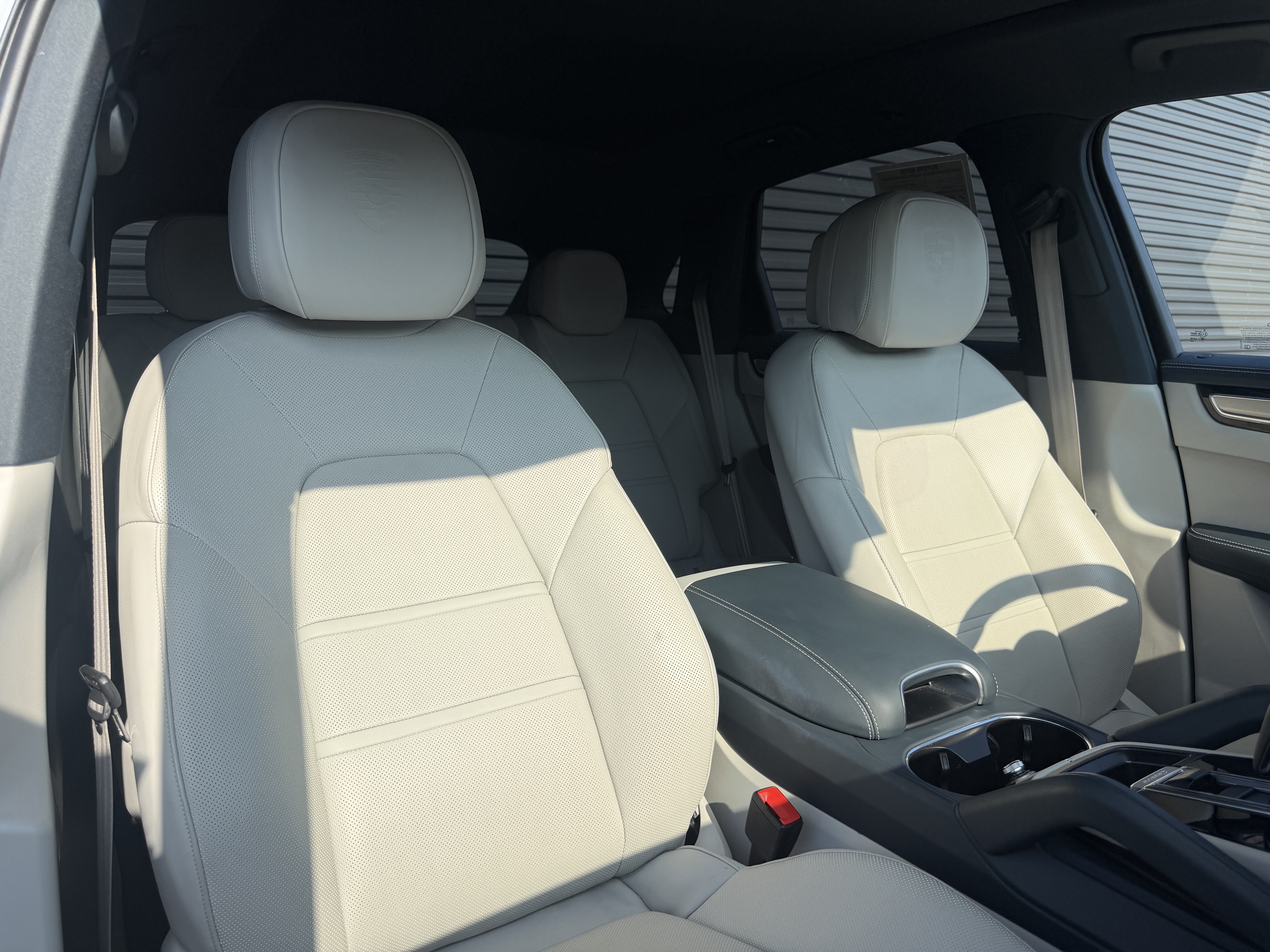 Certified 2023 Porsche Cayenne S Platinum AWD/4WD image 19