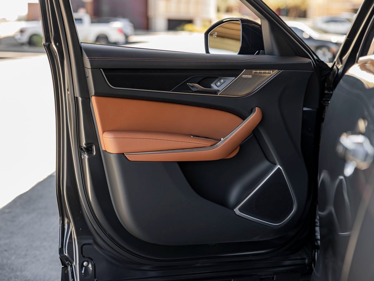 New 2026 Jaguar F-PACE R-Dynamic S image 12