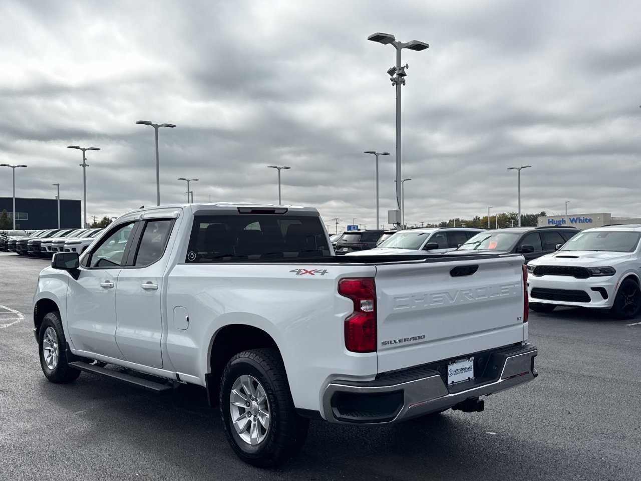 Used 2023 Chevrolet Silverado 1500 LT w/ Protection Package AWD/4WD image 5