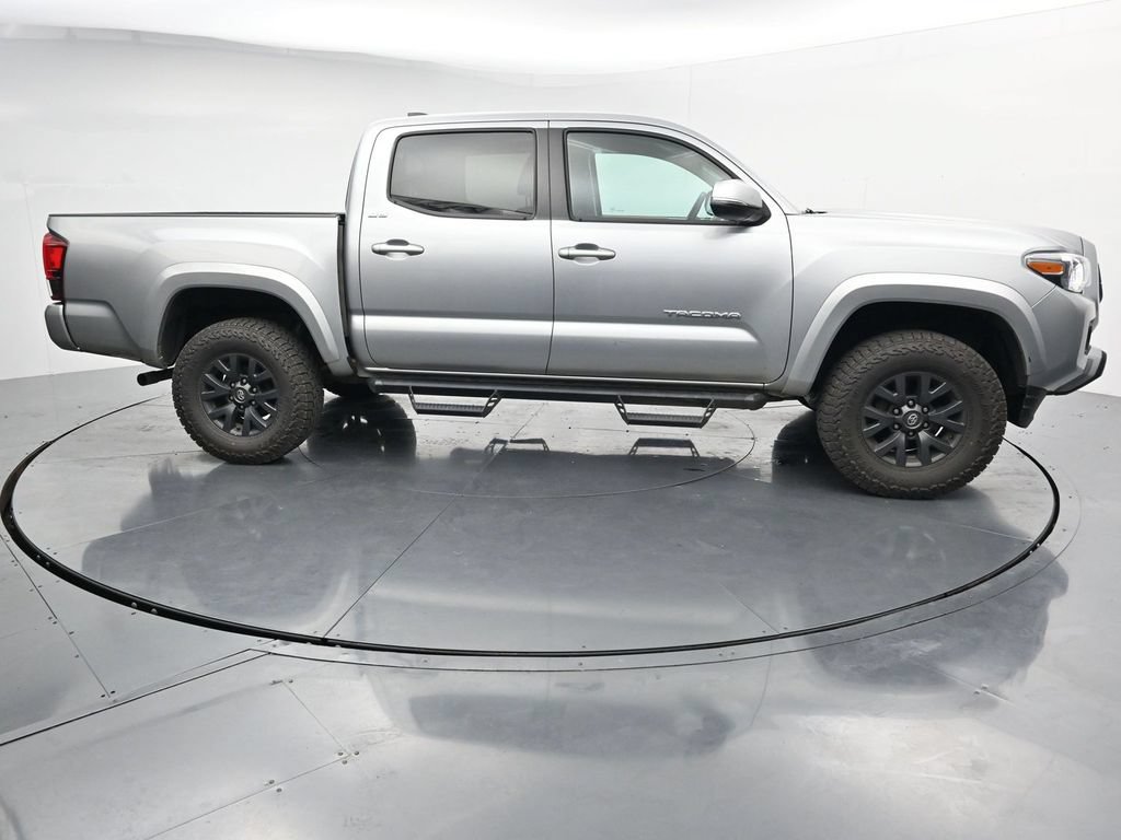 Used 2023 Toyota Tacoma SR5 w/ Technology Package AWD/4WD image 9