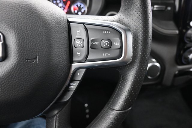 New 2027 RAM 1500 Express AWD/4WD image 12