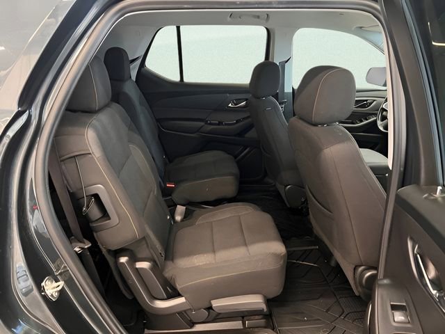 Used 2021 Chevrolet Traverse LT w/ LPO, Floor Liner Package AWD/4WD image 7