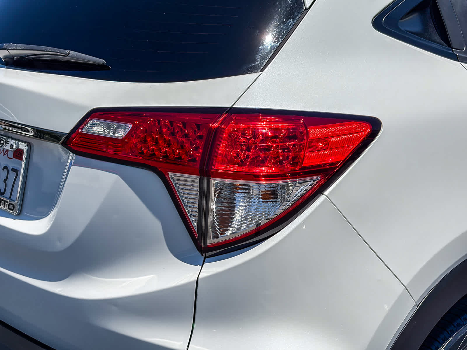 Used 2021 Honda HR-V EX image 8