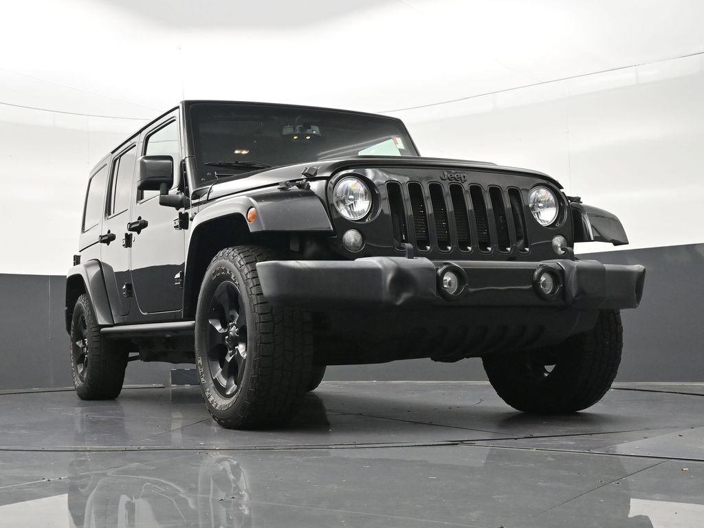 Used 2015 Jeep Wrangler Unlimited Sahara AWD/4WD image 29
