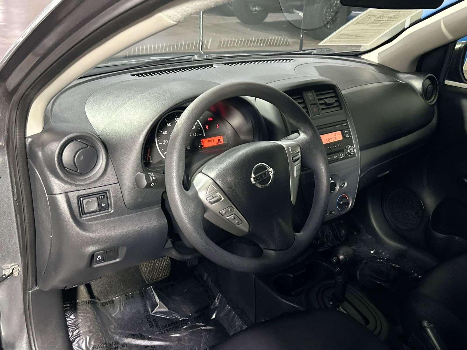Used 2017 Nissan Versa S Plus image 17