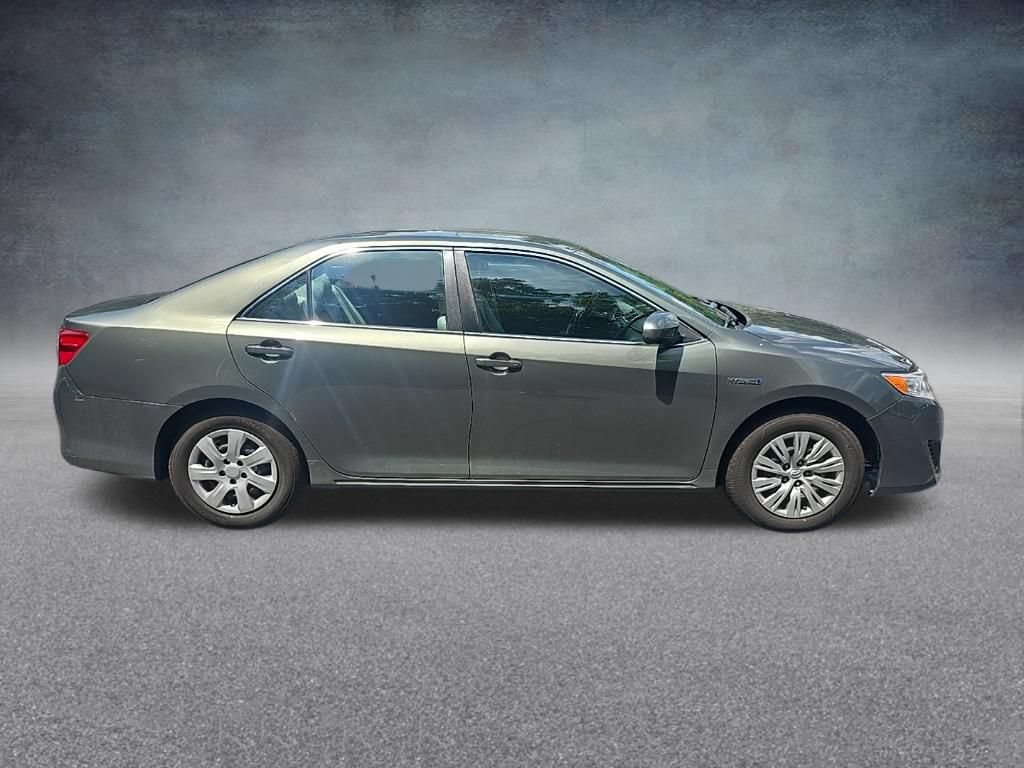 Used 2012 Toyota Camry LE FWD image 8