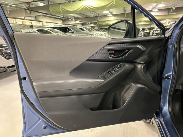 Used 2024 Subaru Crosstrek 2.0i AWD/4WD image 9
