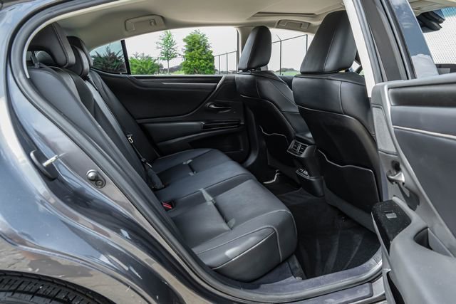 Used 2023 Lexus ES 350 w/ Premium Package FWD image 41