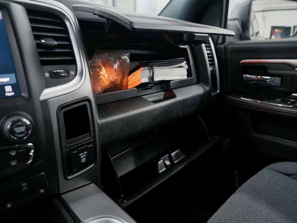 Used 2022 RAM 1500 Classic Warlock w/ Ceramic Gray Warlock Package image 18