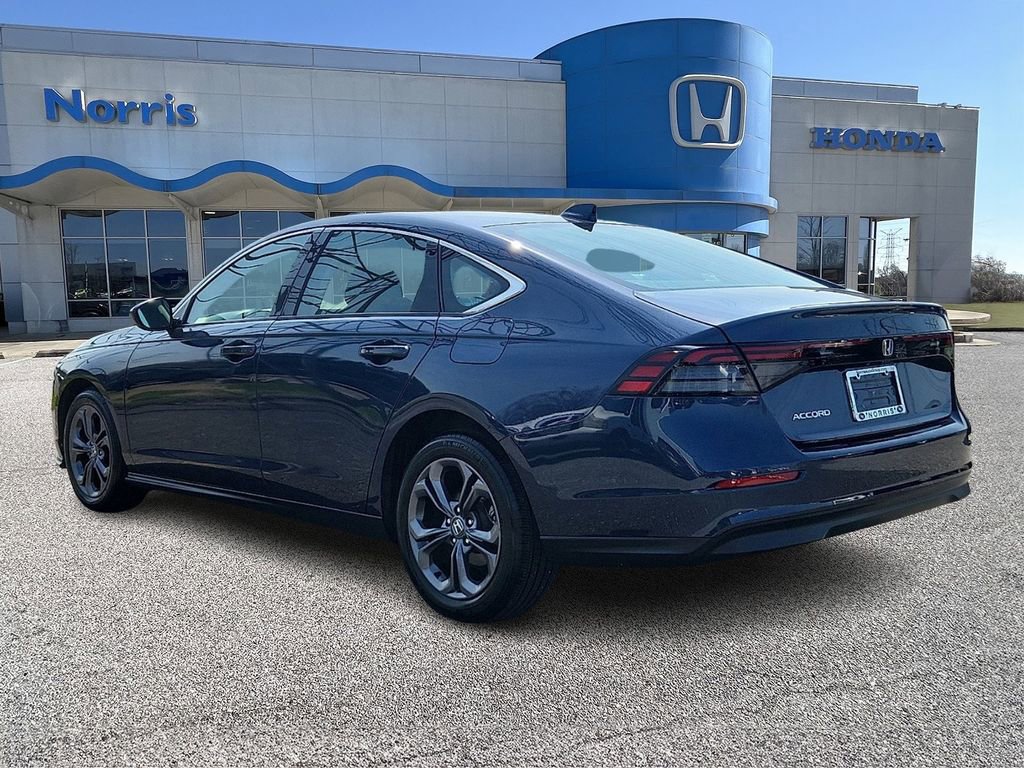 Used 2023 Honda Accord EX image 3