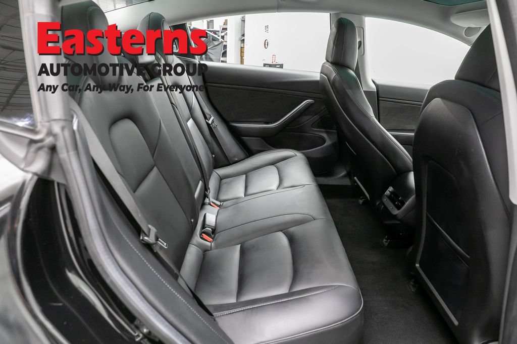 Used 2018 Tesla Model 3 Long Range RWD image 61