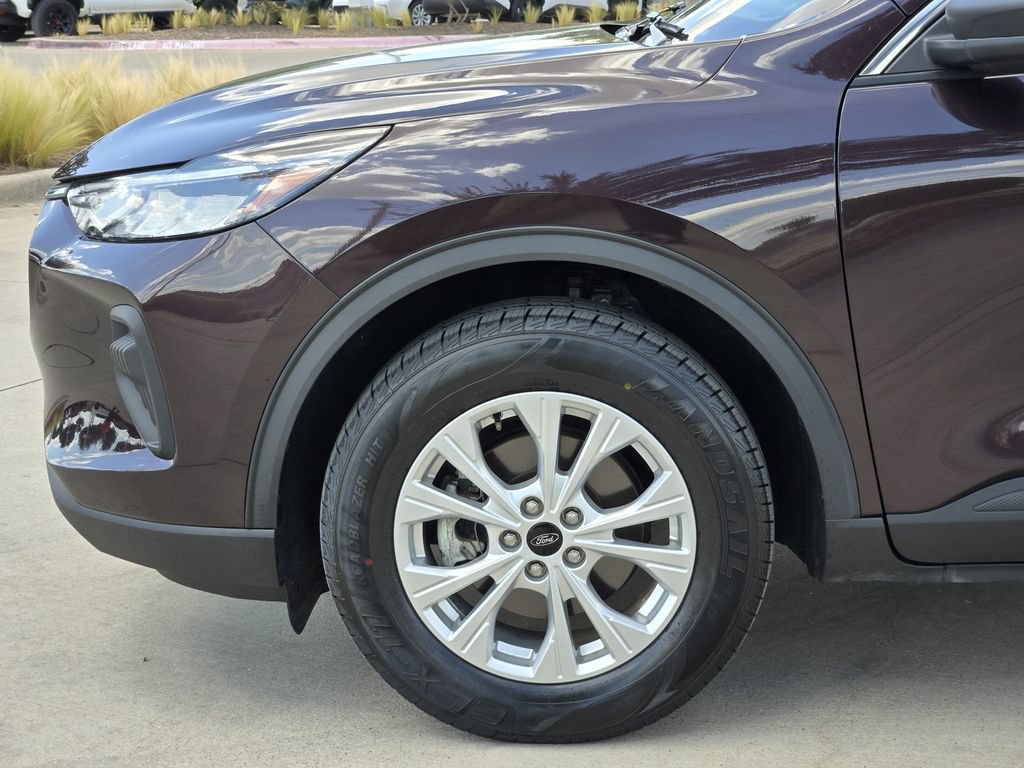 Used 2023 Ford Escape Active AWD/4WD image 7