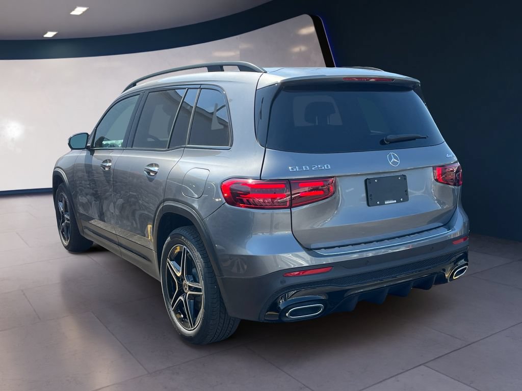 New 2026 Mercedes-Benz GLB 250 4MATIC image 2