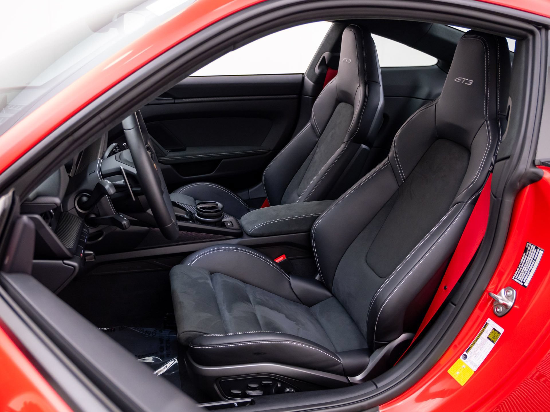 Certified 2026 Porsche 911 GT3 RWD image 5