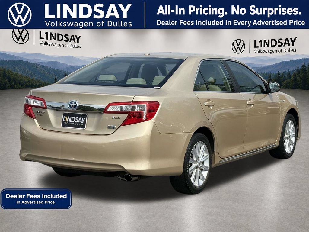 Used 2012 Toyota Camry XLE w/ Leather Pkg FWD image 7