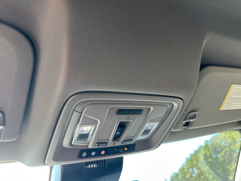 Used 2024 GMC Sierra 1500 Elevation w/ Preferred Package image 34