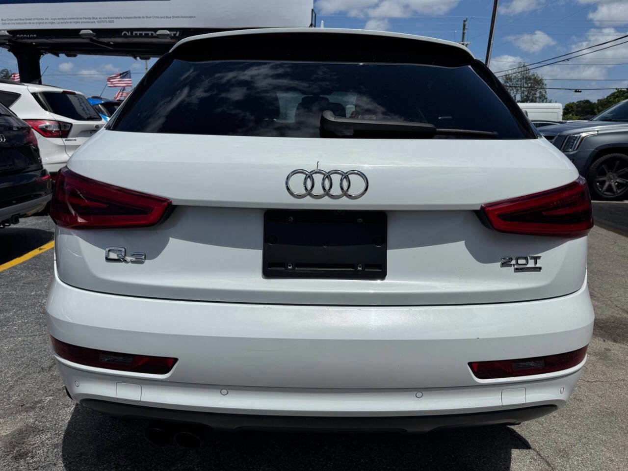 Used 2015 Audi Q3 2.0T Prestige AWD/4WD image 4