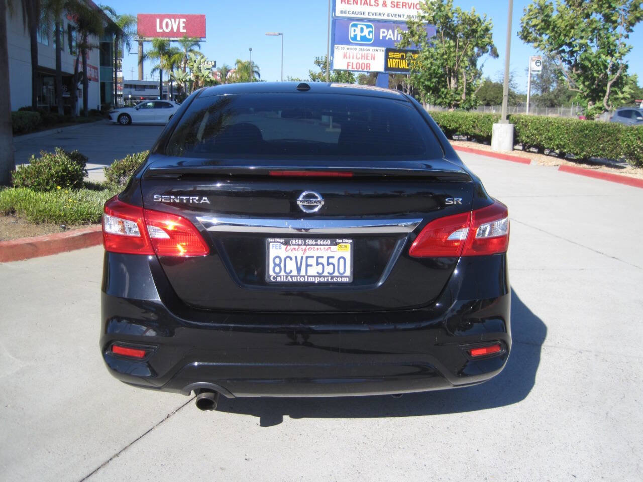 Used 2017 Nissan Sentra SR w/ SR Midnight Edition image 12