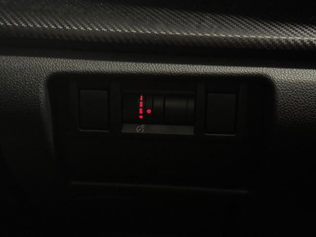 Used 2024 Subaru Crosstrek 2.0i Premium image 28