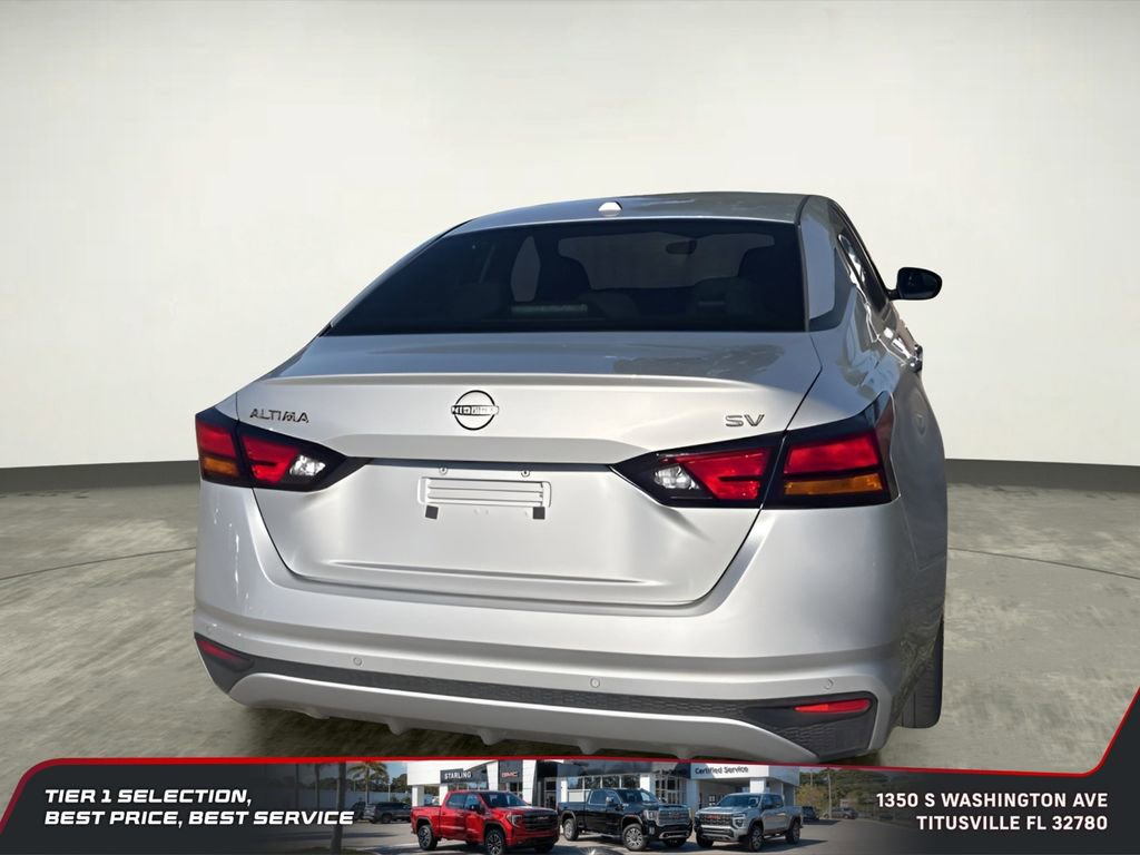 Used 2024 Nissan Altima 2.5 SV image 4