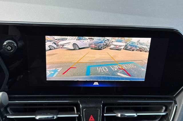 Used 2024 Chevrolet TrailBlazer RS image 27