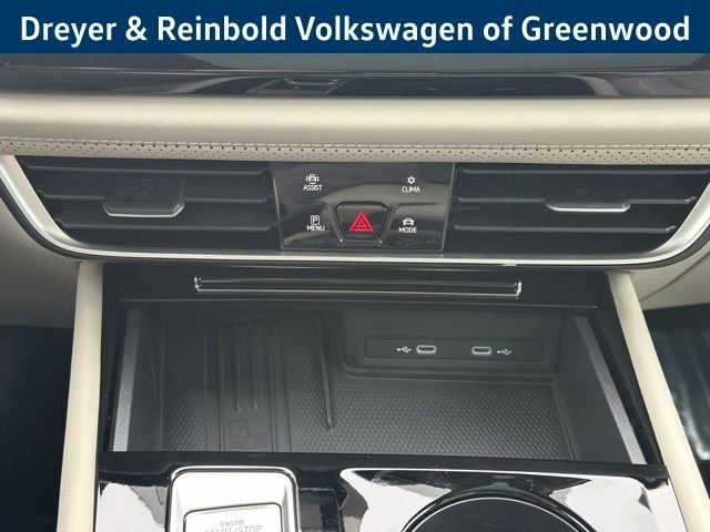 New 2026 Volkswagen Atlas SEL Premium R-Line image 18