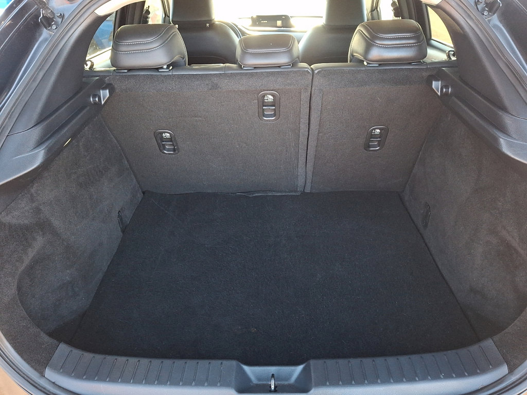 Used 2024 MAZDA CX-30 AWD 2.5 S w/ Select Sport Pkg image 18