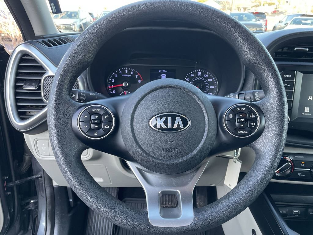 Used 2020 Kia Soul LX FWD image 14